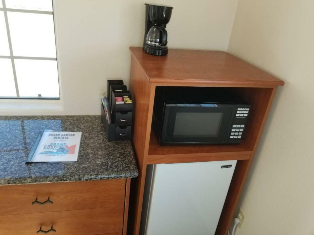 Villa 072A Affordable Getaway Near South Rim Sleeps 4- No Kitchenette Valle Exterior foto